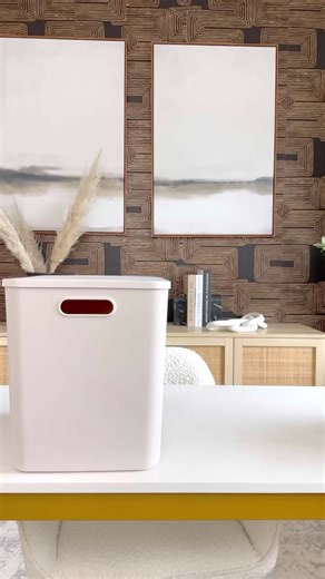 1.3K views · 17 reactions | Amz Storage Hack We Bet You Didn’t Know… These smart labels allow you to easily organize your storage straight from your phone! 﫶 Each label has a unique identifier to help you digitally organize your entire catalog of containers. You’ll be able to store, organize, and find anything you’re looking for in a matter of minutes. #Amazon #AmazonDeals #amazonprime #amazonfinds #storage #organization | Everything Envy | Facebook