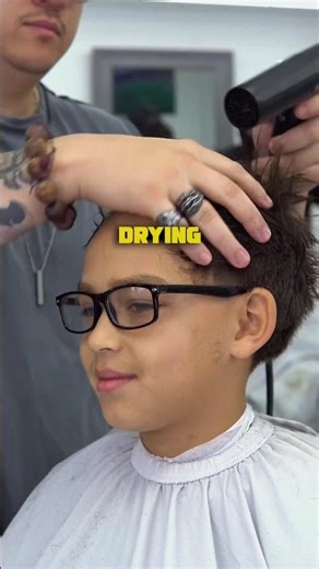 The secret to styling the textured fringe 🤫. #hairstyle #hair #transformation