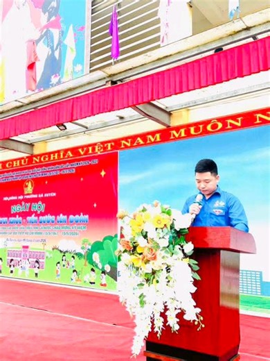 🇻🇳 NGÀY HỘI “THIẾU NHI VUI KHỎE - TIẾN BƯỚC LÊN ĐOÀN” NĂM HỌC 2025-2026 ĐIỂM CẤP PHƯỜNG - TRƯỜNG THCS NGUYỄN DU ------------------ Thiết thực chào mừng cuộc bầu cử đại biểu Quốc hội khóa XVI và đại biểu Hội đồng nhân dân các cấp nhiệm kỳ 2026 – 2031; hướng tới kỷ niệm 95 năm Ngày thành lập Đoàn TNCS Hồ Chí Minh (26/3/1931 – 26/3/2026) và 85 năm Ngày thành lập Đội TNTP Hồ Chí Minh (15/5/1941 – 15/5/2026). Sáng ngày 09/3/2026 Đoàn Thanh niên – Hội đồng Đội phường Bá Xuyên đã tổ chức Chương trình