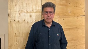 Winnipeg police rappel down building and mistakenly launch stun grenades into wrong condo unit