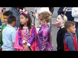 Hahn School Halloween parade 2017