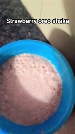 Strawberry oreo shake #shortvideo #trending #viral #shorts #love #oreoshake #punjabisong #ytshorts