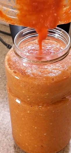SIMPLE HOMEMADE HOT PEPPER SAUCE / IN THE KITCHEN WITH LYNN