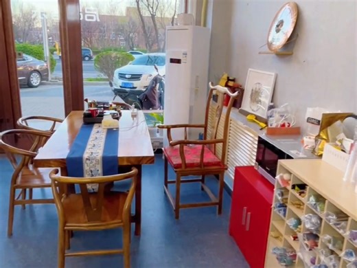 #乐器培训 #好店推荐 #店内日常 #琴行 北京亦庄的宝藏乐器培训，启昂音乐，开设吉他，钢琴，架子鼓，马林巴，音基等课程，环境优雅，师资雄厚。凭视频报名有优惠