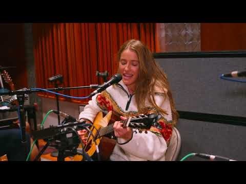 Caroline Jones - You're It For Me, Honey. (Stripped Sessions)