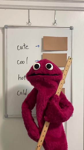 How do you say “cold” in Japanese? kawaii かわいい cute kakkoii かっこいい cool atsui あつい hot cold…..? #japanese #japaneseteacher #japanesephrase #hiragana #japanesewords #japaneselanguage #japaneselesson #japanweather #japaneseculture #nihon