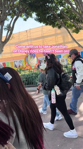 We love Disney!!! @ʟᴇʏʟᴀ❀ @2kdarulaa #negritahazel #leylaandjonathan #wendyortiz #fypシ #fypシ゚viral