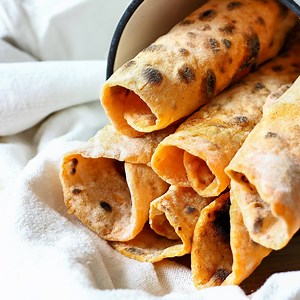 337K views · 664 reactions | Homemade Sweet Potato Flatbread - ONLY 2-INGREDIENTS! Get the recipe: https://www.happyfoodstube.com/homemade-sweet-potato-flatbread-roti/ | Happy Foods Tube - Quick and Easy Homemade Recipes | Facebook