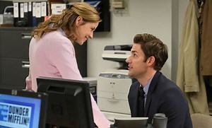 How To Stay Professional While Having An Office Romance? 8 Tips To Dating Someone At Your Workplace