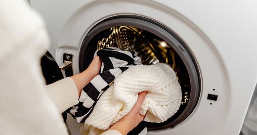 Voici 5 astuces pour rattraper un vêtement qui a rétréci au lavage