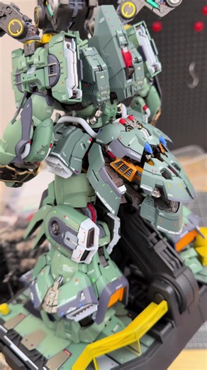 Gunpla Showcase: Explore Stunning Gundam Collections