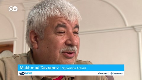 Uzbekistan activists seek more democracy (2021)