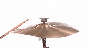 Slow Motion Orchestra: Instruments filmed in slow-mo