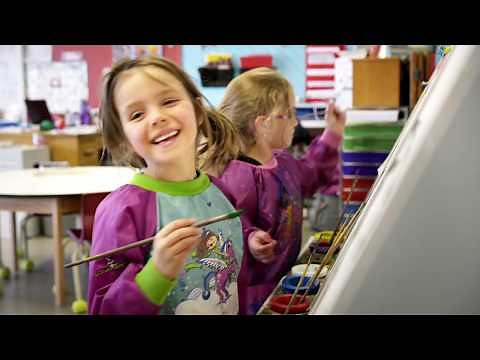 En route vers l’école - Une journée à la maternelle