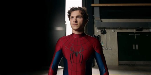 Spider-Man 4 Set Photos & Videos Reveal Closer Look At Tom Holland’s New MCU Costume In Action
