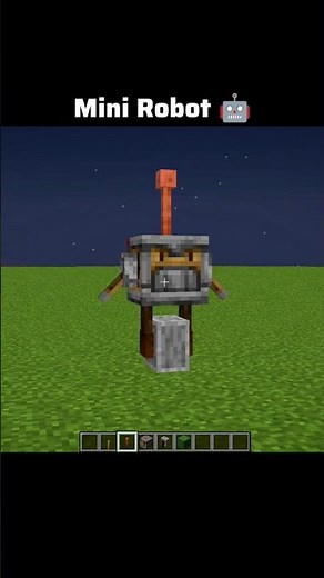 Minecraft Mini Robot: Easy 13-Second Build!
