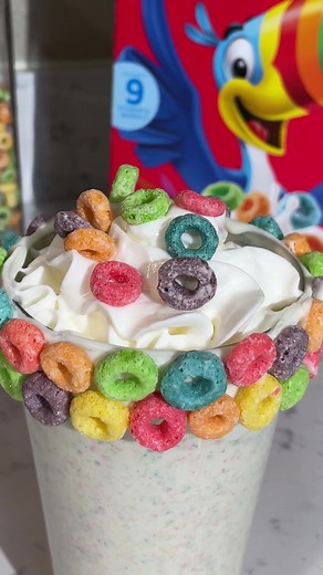 Delicious Froot Loops Milkshake Recipe