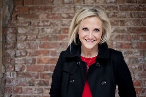 Mel Robbins ~ Detailed Biography with [ Photos | Videos ]