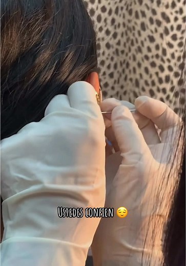 #coyoacan #cdmx🇲🇽 #piercingencoyoacan #piercing #bridge #nostril #tragus #septum #daith #centrallabret #industrialpiercing #lobepiercing #angelfangspiercing #septumpiercing #monycat #wickedpiercing