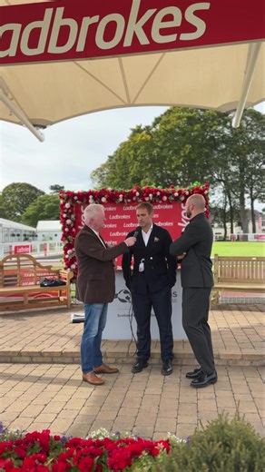 5.5K views · 39 reactions | ⚽ Raceday Preview with Jim Delahunt ⚽ We’re delighted to welcome special guests Stiliyan Petrov & Alan Hutton for an exclusive raceday preview with Jim Delahunt | Ayr Racecourse | Facebook