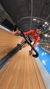 468 reactions · 15 comments | Chasing the boys on the track - can you guess the top speed? #trackcycling #cycling #fixedgear | Sorbs | Facebook
