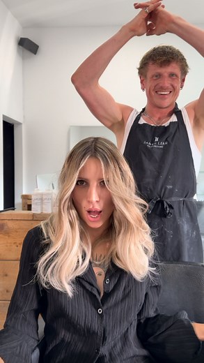 James Lear on Instagram: "Being blonde.. it’s a full time job. Using @olaplex Nº.4 shampoo, Nº.5 conditioner, Nº.6 bond smoother #ad #olaplexpartner"