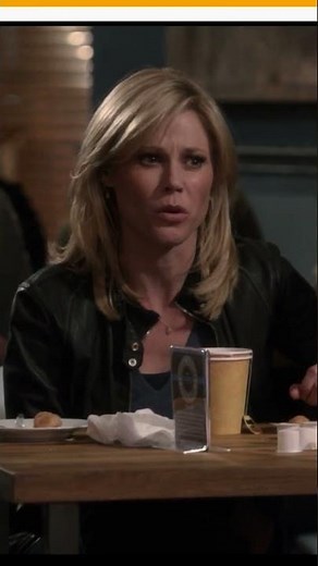 modern family alex singing #modernfamily #modernfamilyedit #modernfamilyscenes #singing