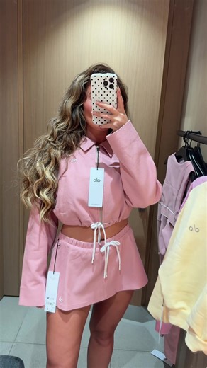 Alo Spring Try-On Haul: Fashion Must-Haves for 2023