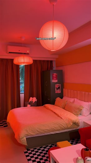 Discover Pop Haus: A Colorful Airbnb Staycation