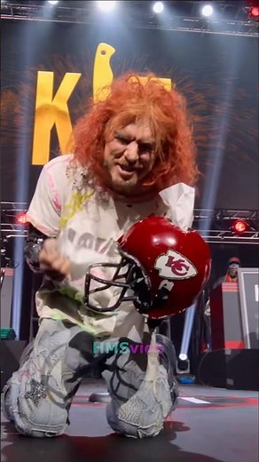 Carrot Top’s Props are WILD 😂🔥🤣 | Kill Tony ft. Roseanne Barr, Tony Hinchcliffe, Rob Schneider