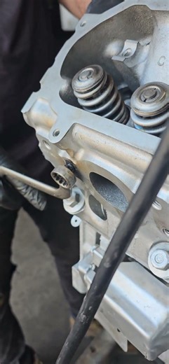 removing a broken bolt from cylinder head welding a nut