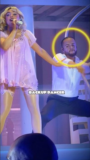 Sabrina Doesn't Know This Happened #sabrinacarpenter