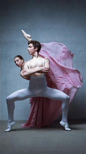 🇺🇦 Model poses for photoshoot📸 Ballet. Models Maria and Danil