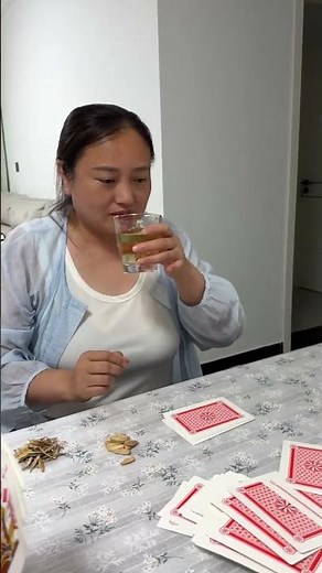 Master Card Tricks: Your Ultimate Guide