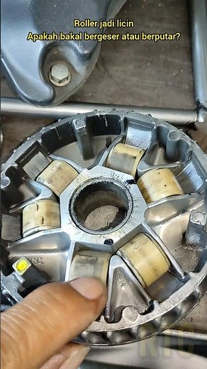 roller harus licin atau kering?