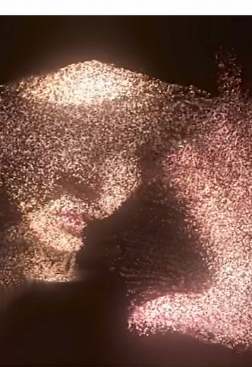 Bulat (@bunroll) - Exploring Hand Tracking in TouchDesigner for Digital Art