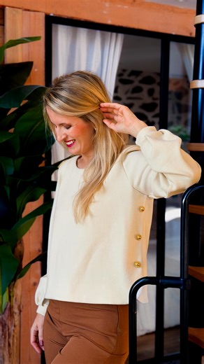 Cindy de Dieuleveult on Instagram: "-30 % sur tout le site de @sotissus_com avec le code DATEDEFOU Attention cette réduction est valable seulement jusqu’à demain (vendredi 23h59) après c’est fini, alors Fonce pcq ça vaut grave le coup, d’avoir des tissus haute couture incroyable à super prix pour te coudre un dressing canon de fou -30% avec le code DATEDEFOU collaboration commerciale #couturefacile #tutocouture #couturedebutant"