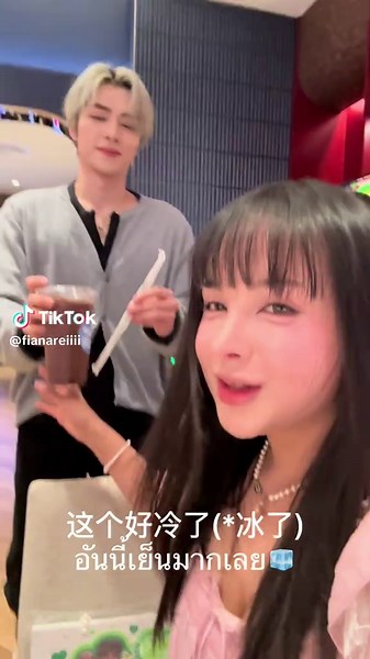 我好害羞了😳 @XIAOJUN #WayV_NOWayOUT_BANGKOK #wayv_fansign_cafe_bkk #wayv #xiaojun #肖俊 （ถ้าภาษาจีนผิดพลาดตรงไหนต้องขอภัยและบอกได้เลยนะคะ🥹)