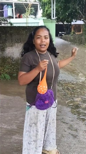 wiwi pengen hujan hujanan #trendingshorts