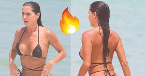Deborah Secco valoriza bumbum GG em biquíni fio-dental PP. Veja fotos da atriz na praia!
