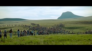 Der französische Film "Der Grüne Planet" (Originaltitel: "La belle verte") von 1996 --------------------------------------------- Der Grüne Planet La Belle Verte Frankreich 1996 deutsche Fassung FHD Der grüne Planet - Besuch aus dem All ist ein Komödie aus dem Jahr 1996 von Coline Serreau mit Coline Serreau und Vincent Lindon. Weit weg von der Erde und 4000 Reisejahre weit entfernt existiert der grüne Planet, auf dem Verwandte der Menschen leben. Sie sind soweit entwickelt, dass sie sämtliche Ob