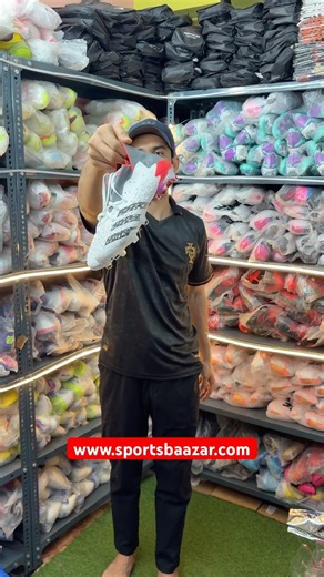 New Adidas Predator Freak Low FG ⚽ White Solar Red Cleats