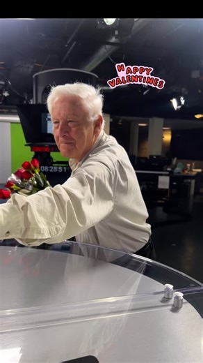 @ktvu2 ‘s Tom Vacar continues a Valentine’s Day tradition… giving out a rose to every woman who works here #tvnews #tvnewsers #tvnewslife #tvnewslife📺 #bayarea | André Senior