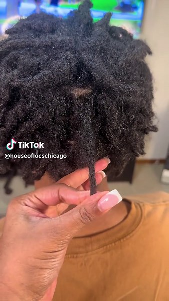Locs before the wash: 😵‍💫 Locs after the wash & retwist: 😌✨ 4 months into his loc journey and the foundation already looking solid. #ChicagoLoctician #chicagolocs #chicagowicks #locjourney #fyp