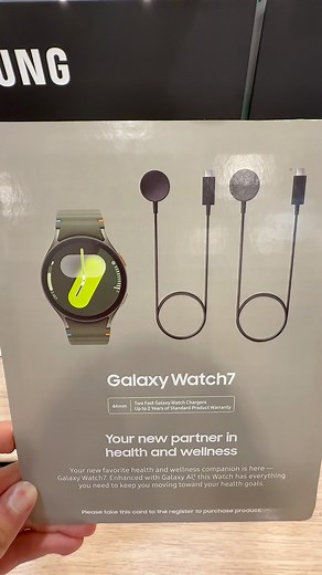 Don’t miss Costco’s limited-time offer on the Galaxy Watch7, with $80 off both the 40mm and 44mm models until April 30. Enjoy seamless integration with your Samsung devices, access to a variety of apps, and comprehensive health tracking features. This deal includes two fast chargers and a 2-year warranty, providing exceptional value. @samsung @samsungmobile @costco #CostcoFinds #CostcoWonders #SamsungGalaxyWatch7 #SmartwatchDeal #FitnessTracker #WearableTech #GalaxyAI #HealthMonitoring #TechDeal