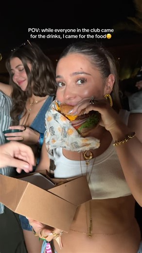 Kaitlin Reagan on Instagram: "Was the ONLY person stuffing my face at 4am…😂 on brand"