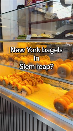 New York bagels in siem reap? #newyorkbagels #siemreapeats #backpacking #budgettravel #siemreap