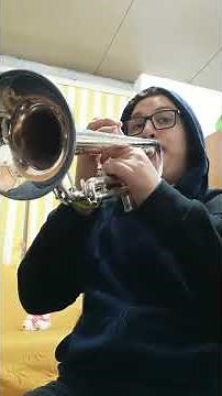 Cucaracha trumpet
