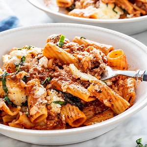 74K views · 145 reactions | This Baked Ziti is a classic Italian-American comfort food! It’s easy to make, perfect for a weeknight meal or a special occasion. Tender pieces of ziti noodles, delicious meat sauce, three different kinds of cheese, you can’t go wrong! RECIPE --- https://www.jocooks.com/recipes/baked-ziti/ | JoCooks | Facebook