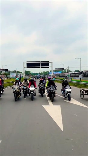 ভাই ব্রাদার মিটার 🤫#shortvideo #vairalvideo #travel #love